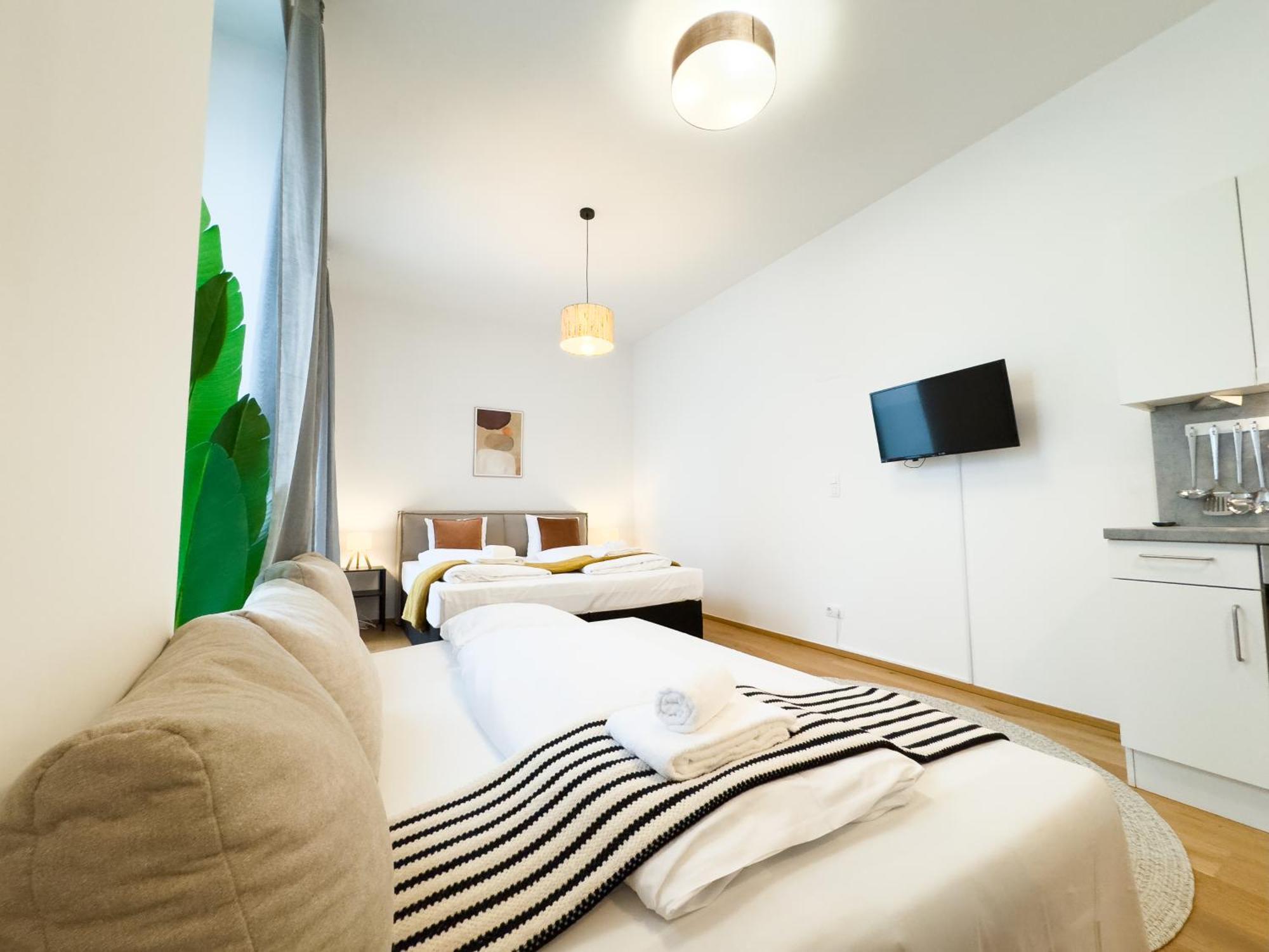 Hills Living * Viena